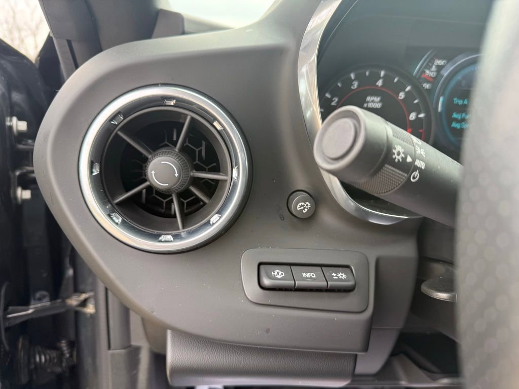 Used 2017 Chevrolet Camaro SS w/ 50th Anniversary Edition image 27