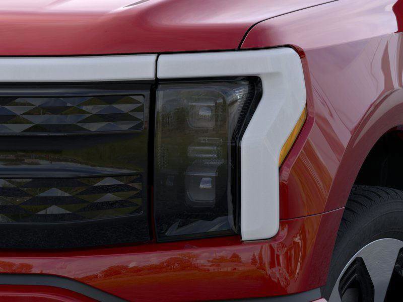 New 2025 Ford F150 Lightning Platinum image 18