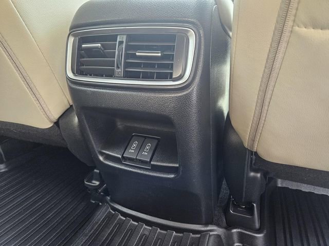 Used 2018 Honda CR-V Touring image 17
