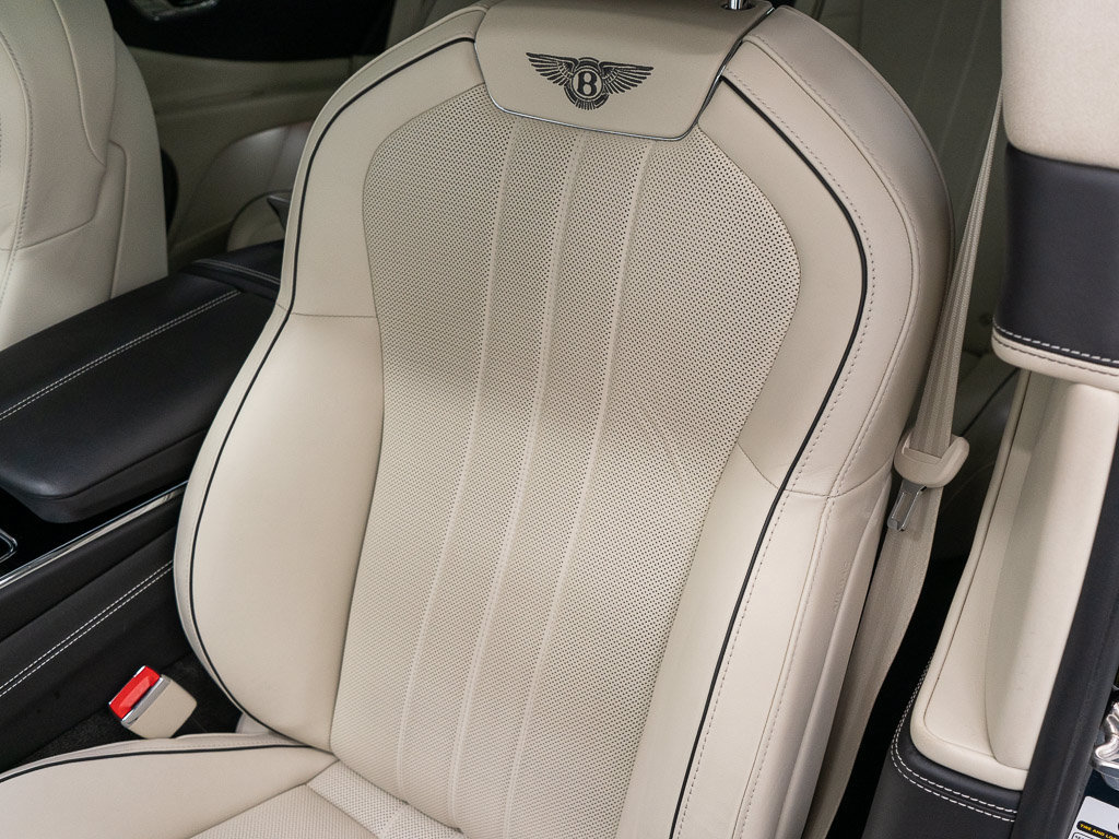 Certified 2021 Bentley Flying Spur W12 AWD/4WD image 18