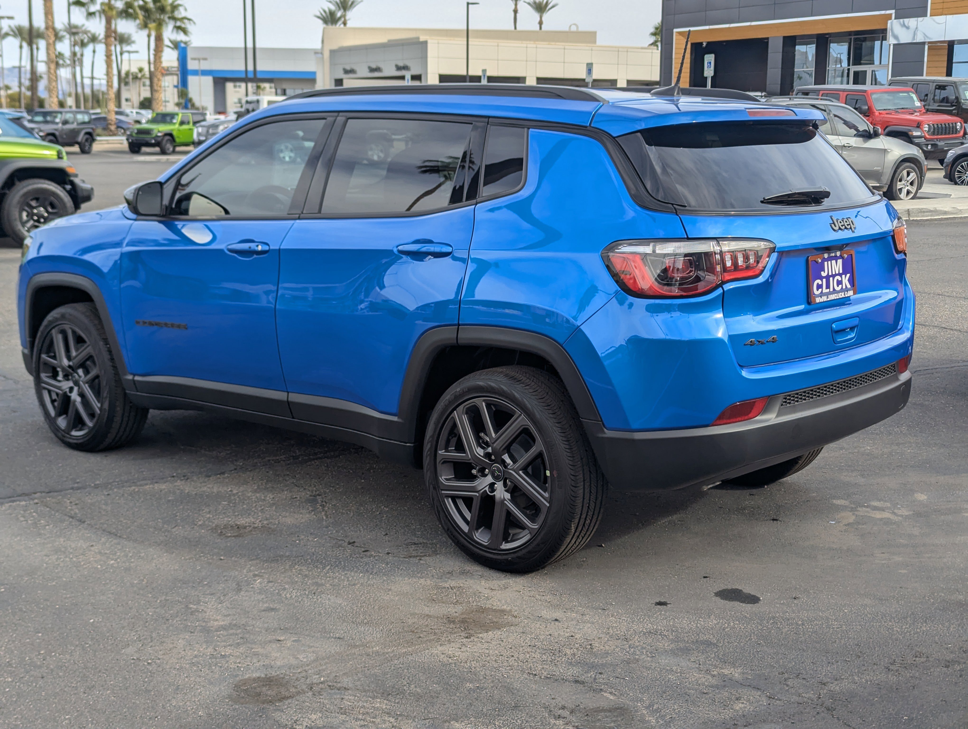 New 2026 Jeep Compass Latitude image 4