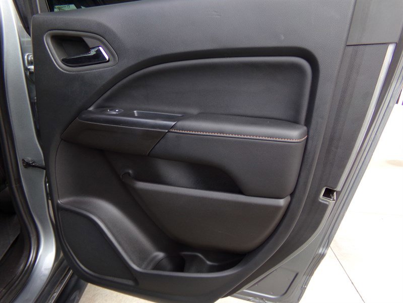 Used 2022 GMC Canyon AT4 image 63