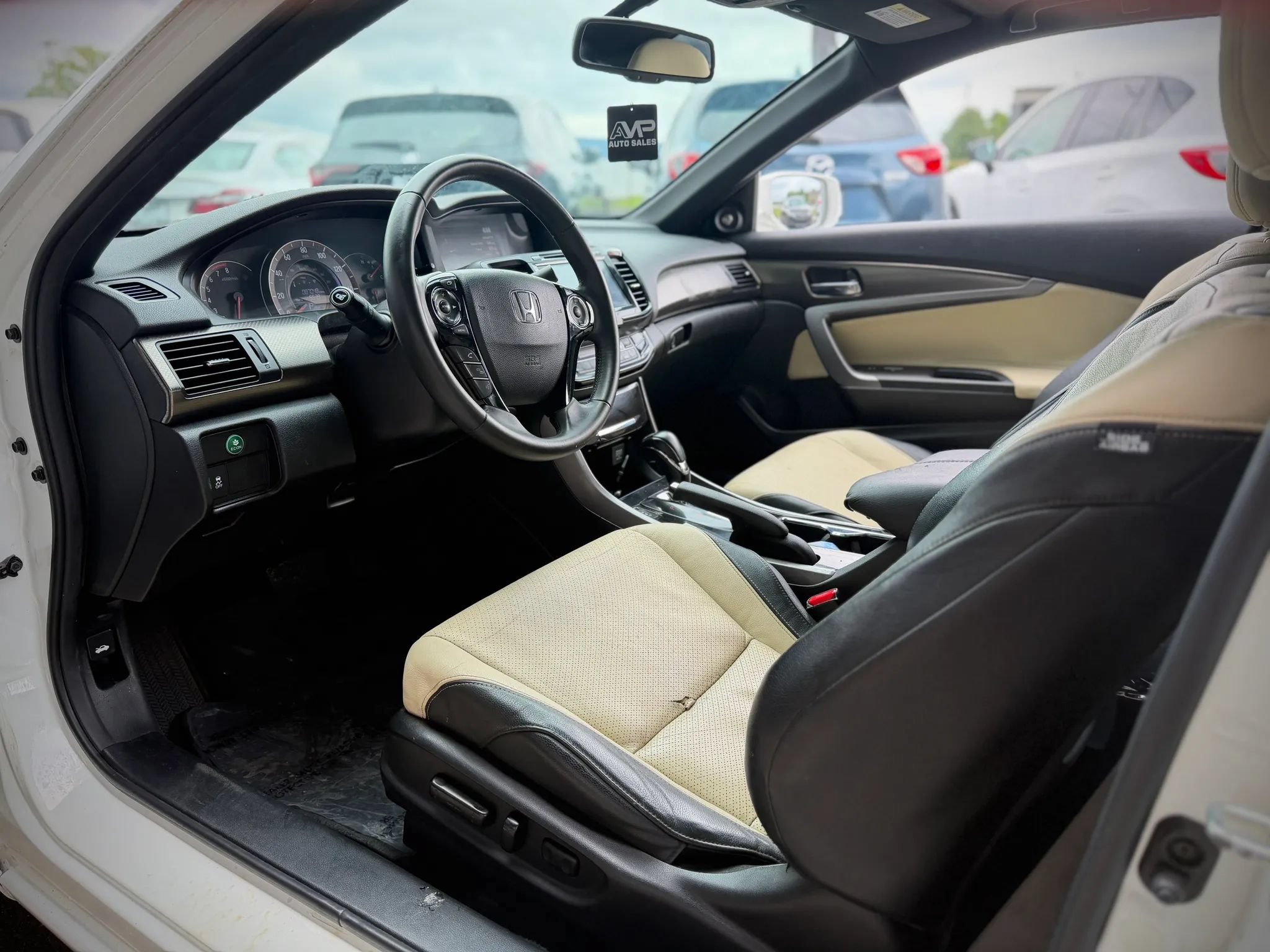 Used 2016 Honda Accord EX-L image 8