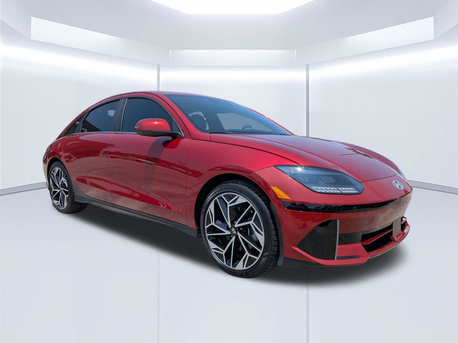 Certified 2025 Hyundai Ioniq 6 SEL RWD image 2