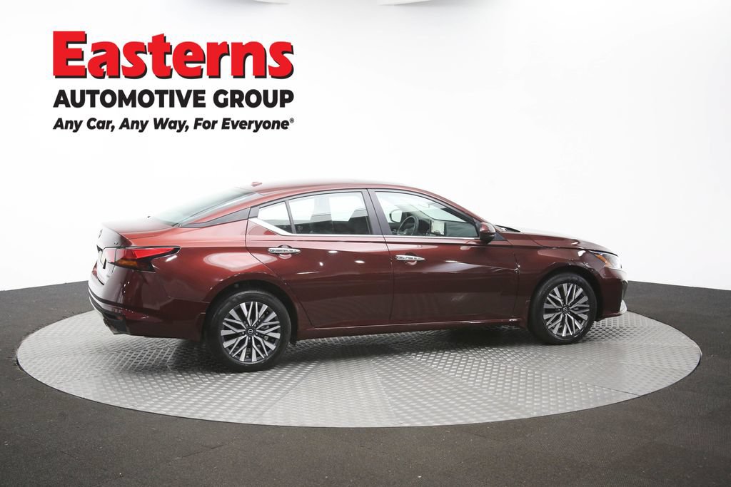 Used 2024 Nissan Altima 2.5 SV w/ SV Premium Package AWD/4WD image 46