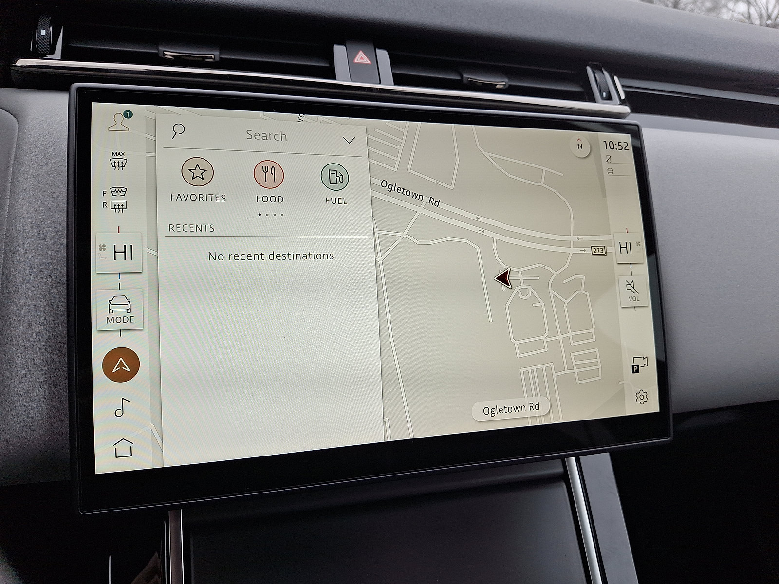 New 2026 Land Rover Range Rover Velar S image 7