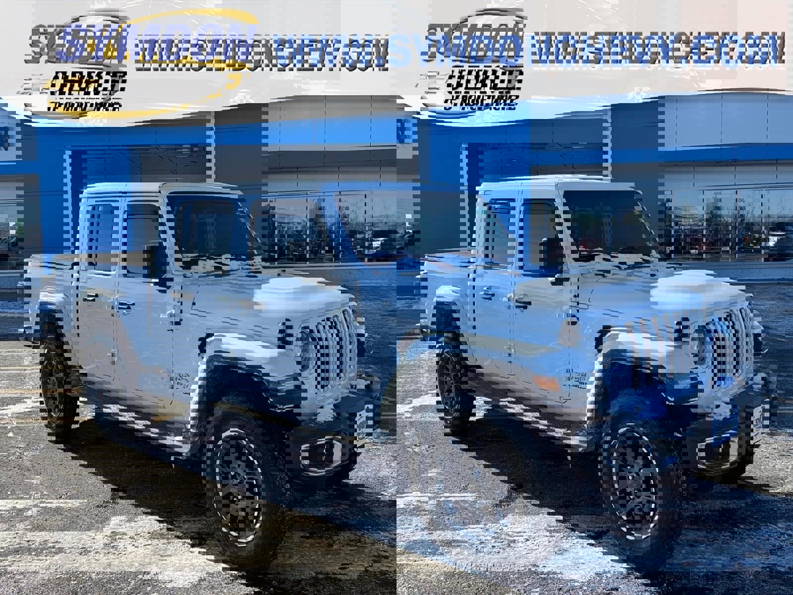 Used 2020 Jeep Gladiator Overland image 1