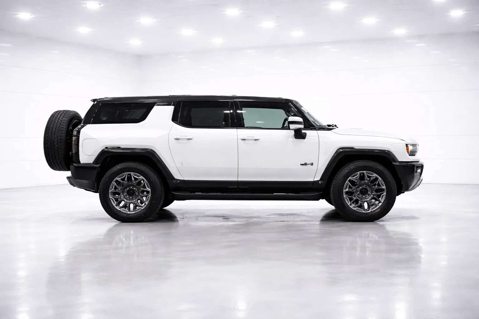 Used 2025 GMC Hummer EV 3X AWD/4WD image 6