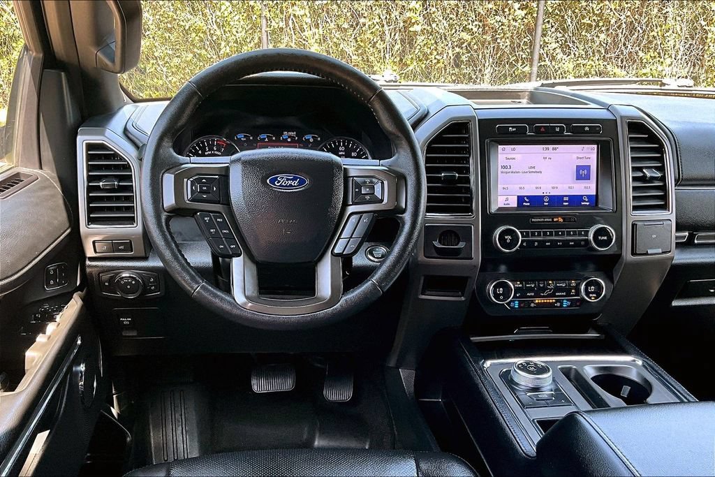 Used 2020 Ford Expedition XLT w/ Equipment Group 202A RWD image 7
