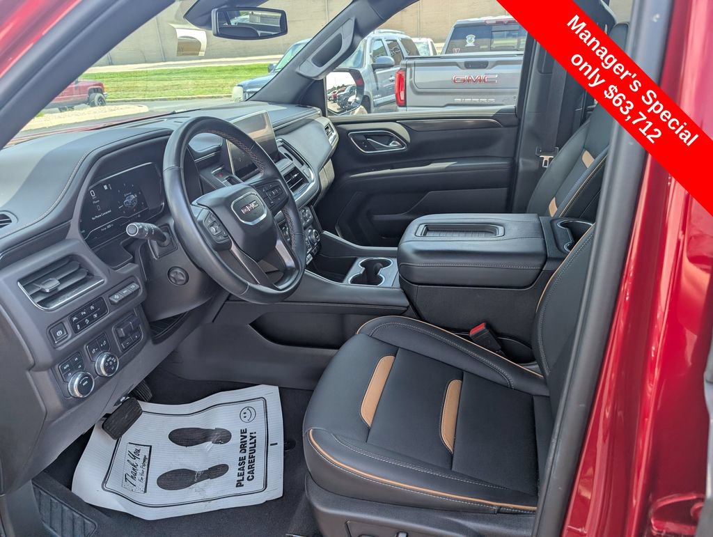Used 2024 GMC Yukon XL AT4 w/ Technology Package AWD/4WD image 14
