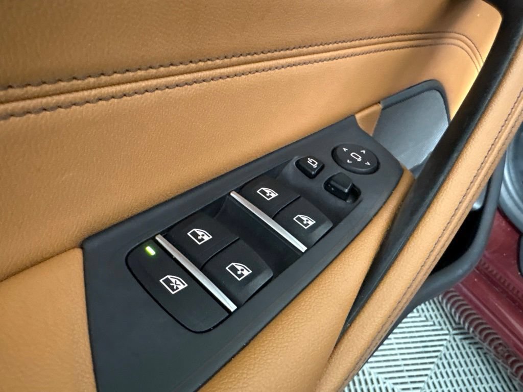 Certified 2023 BMW 530i w/ Premium Package RWD image 20