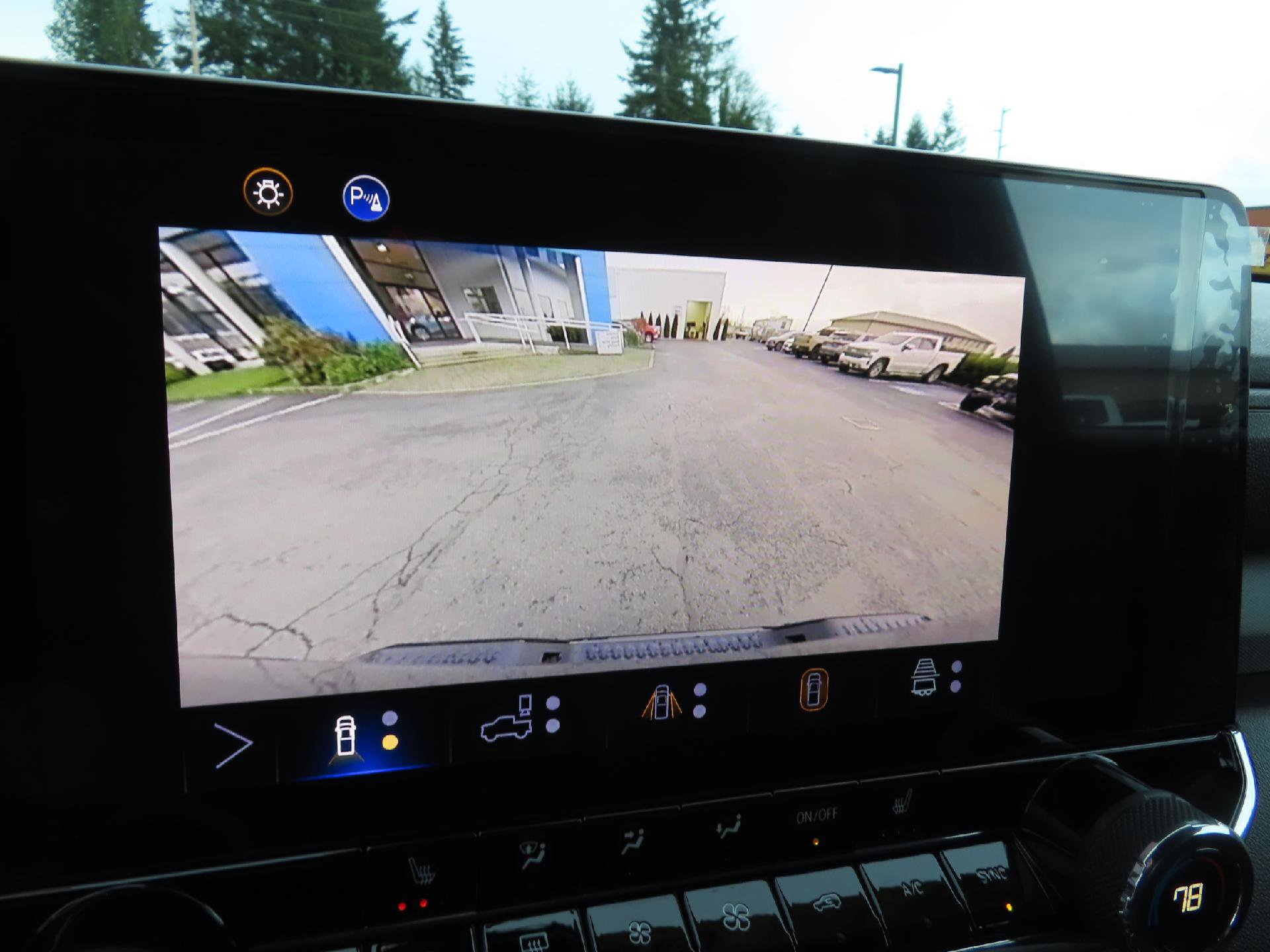 New 2025 Chevrolet Colorado Trail Boss w/ Midnight Edition image 26