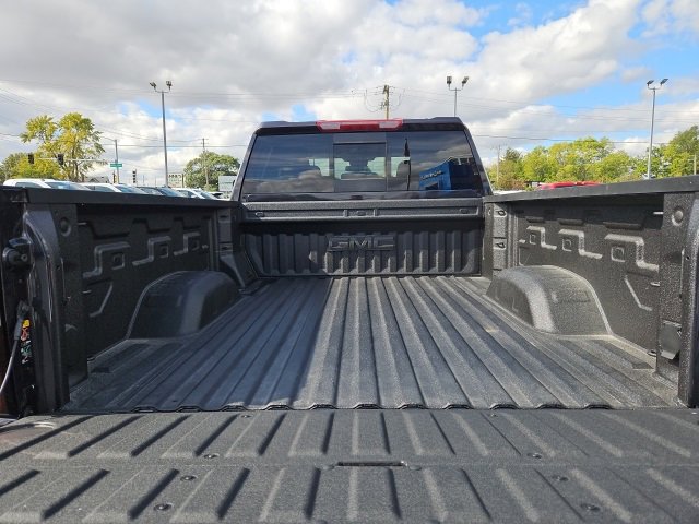 New 2026 GMC Sierra 2500 SLE w/ Preferred Package image 6