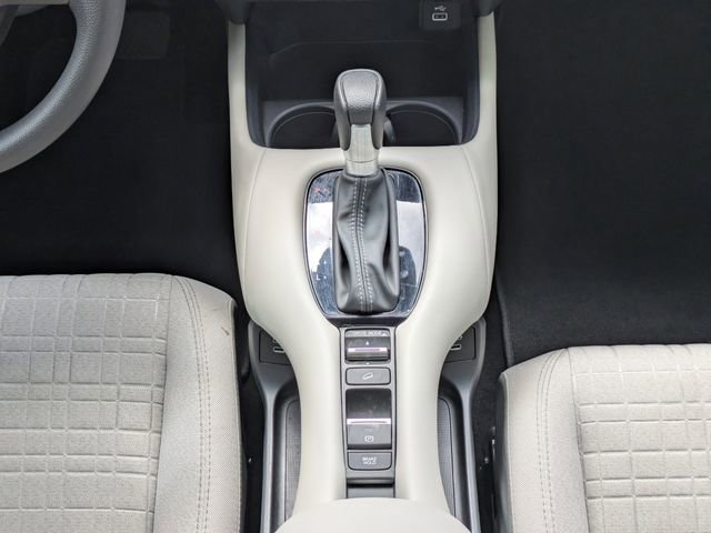Used 2025 Honda HR-V LX image 19