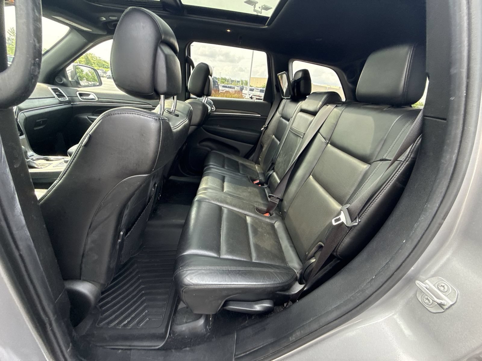 Used 2019 Jeep Grand Cherokee Limited w/ Luxury Group II AWD/4WD image 24