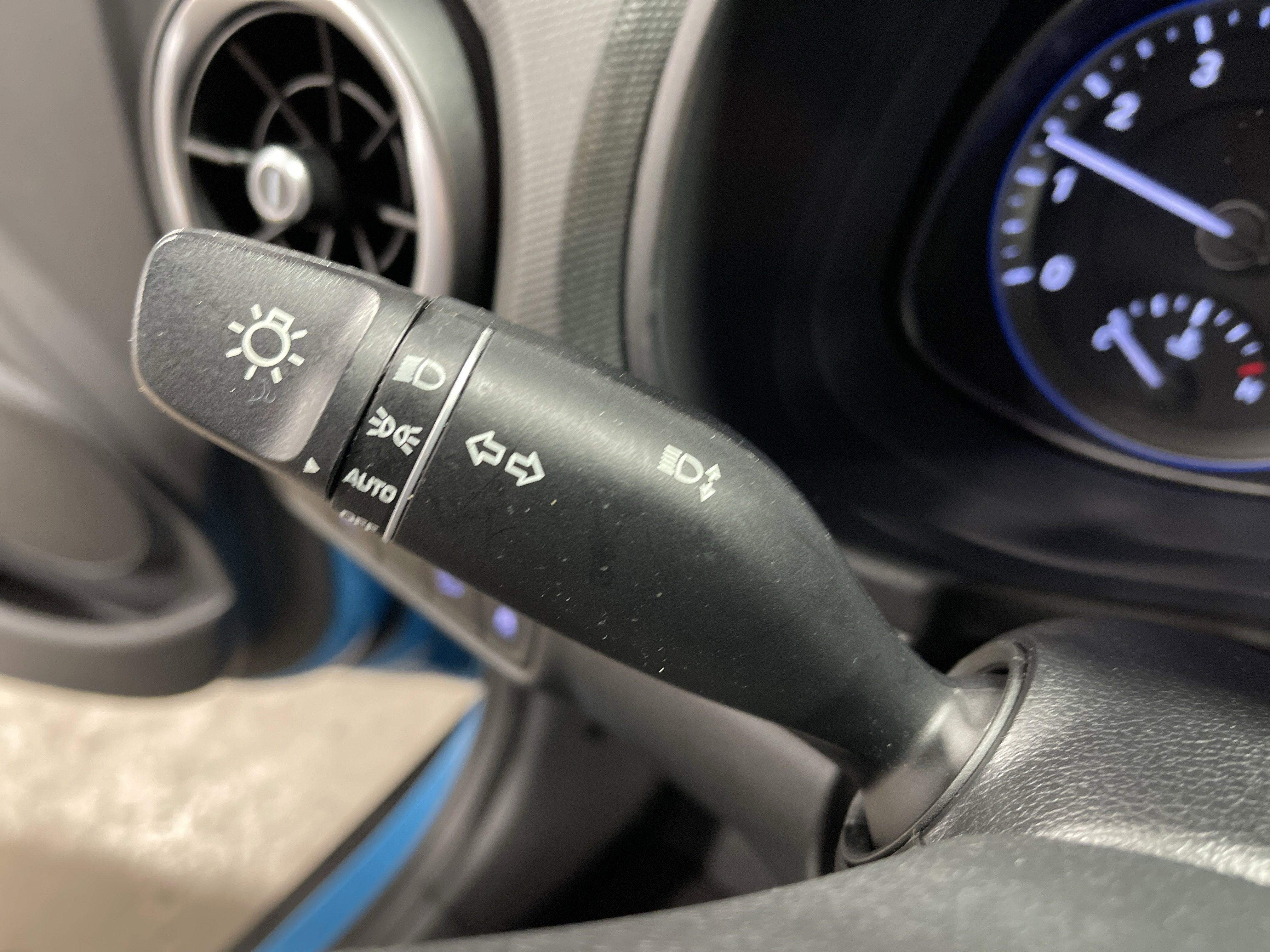 Used 2023 Hyundai Kona SEL w/ Convenience Package image 20