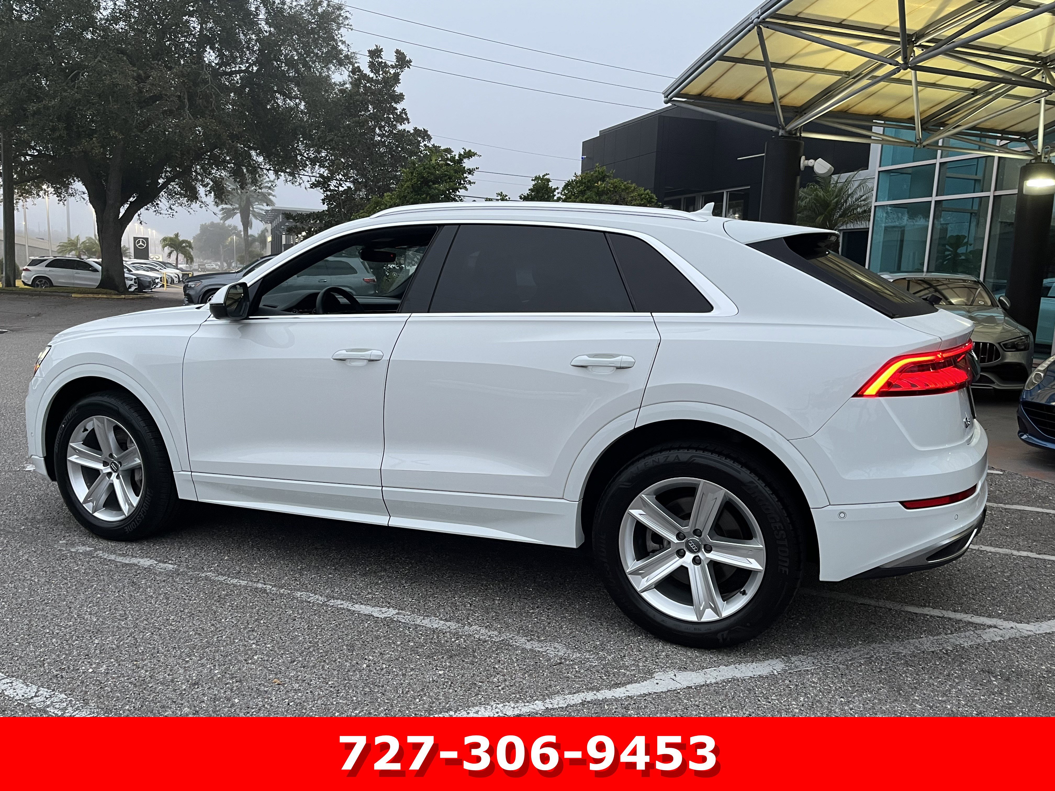 Used 2021 Audi Q8 Premium w/ Convenience Package AWD/4WD image 7