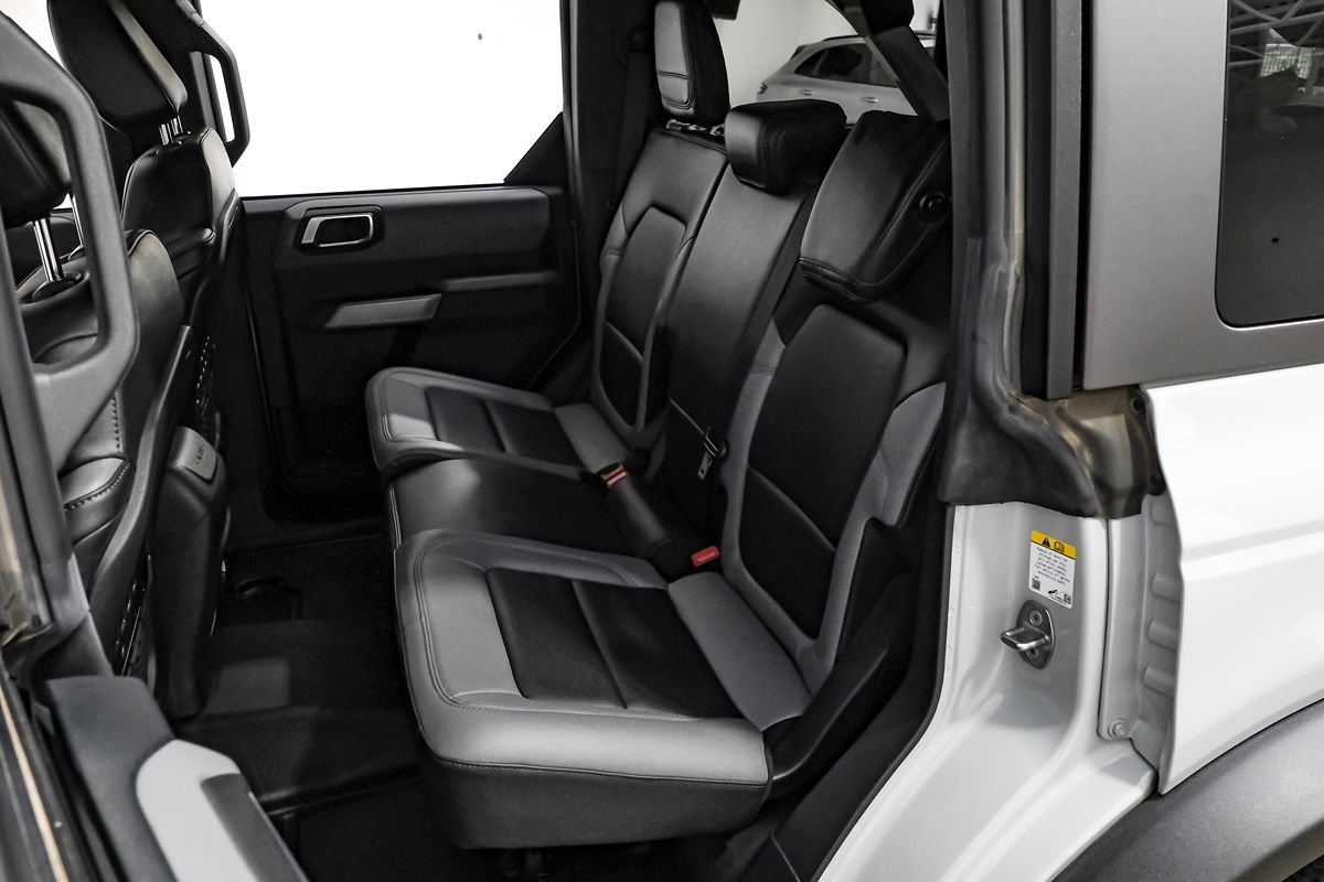 Used 2022 Ford Bronco Black Diamond AWD/4WD image 37