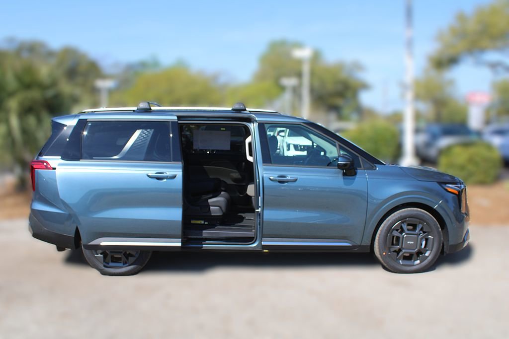 New 2026 Kia Carnival SX FWD image 6