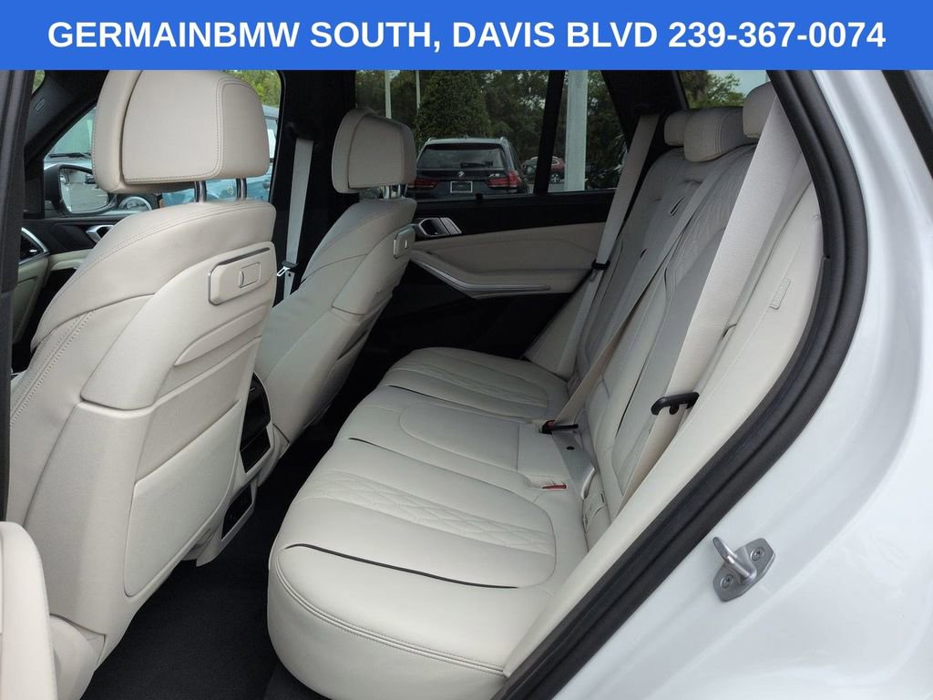 Certified 2024 BMW X5 xDrive40i w/ Executive Package AWD/4WD image 15