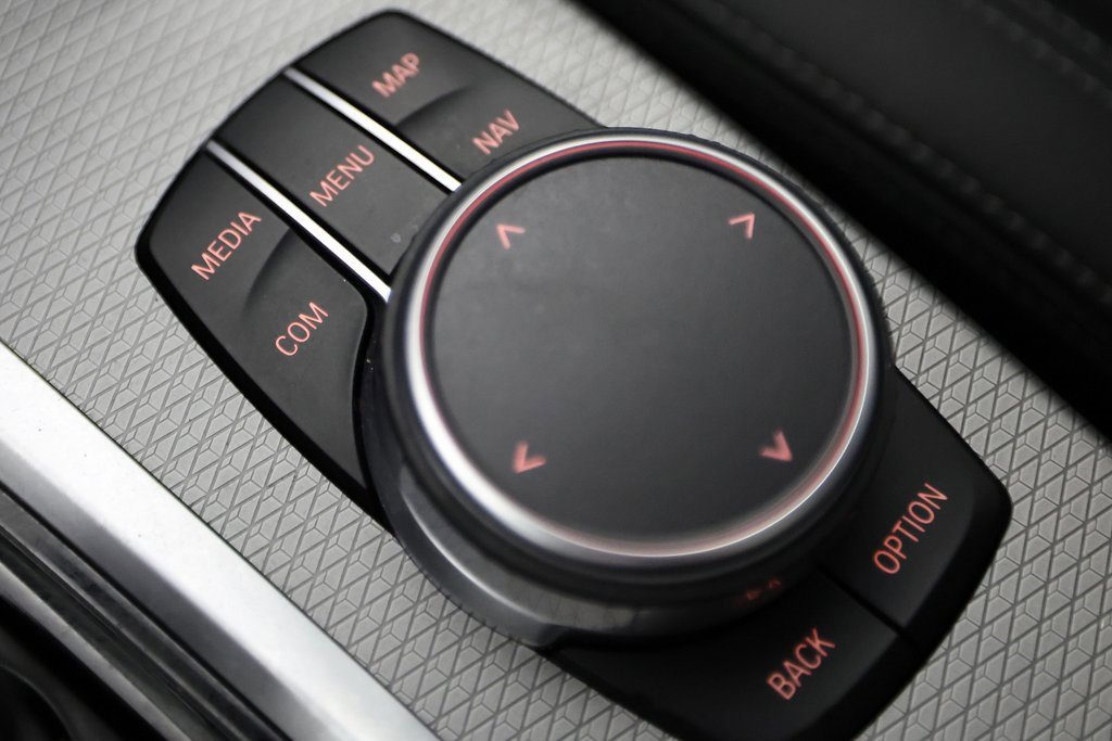 Used 2018 BMW X3 M40i image 28