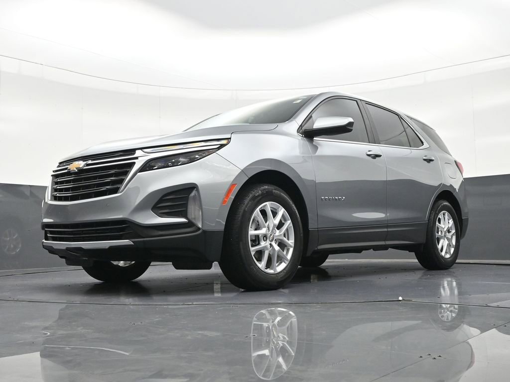 Used 2024 Chevrolet Equinox LT FWD image 24