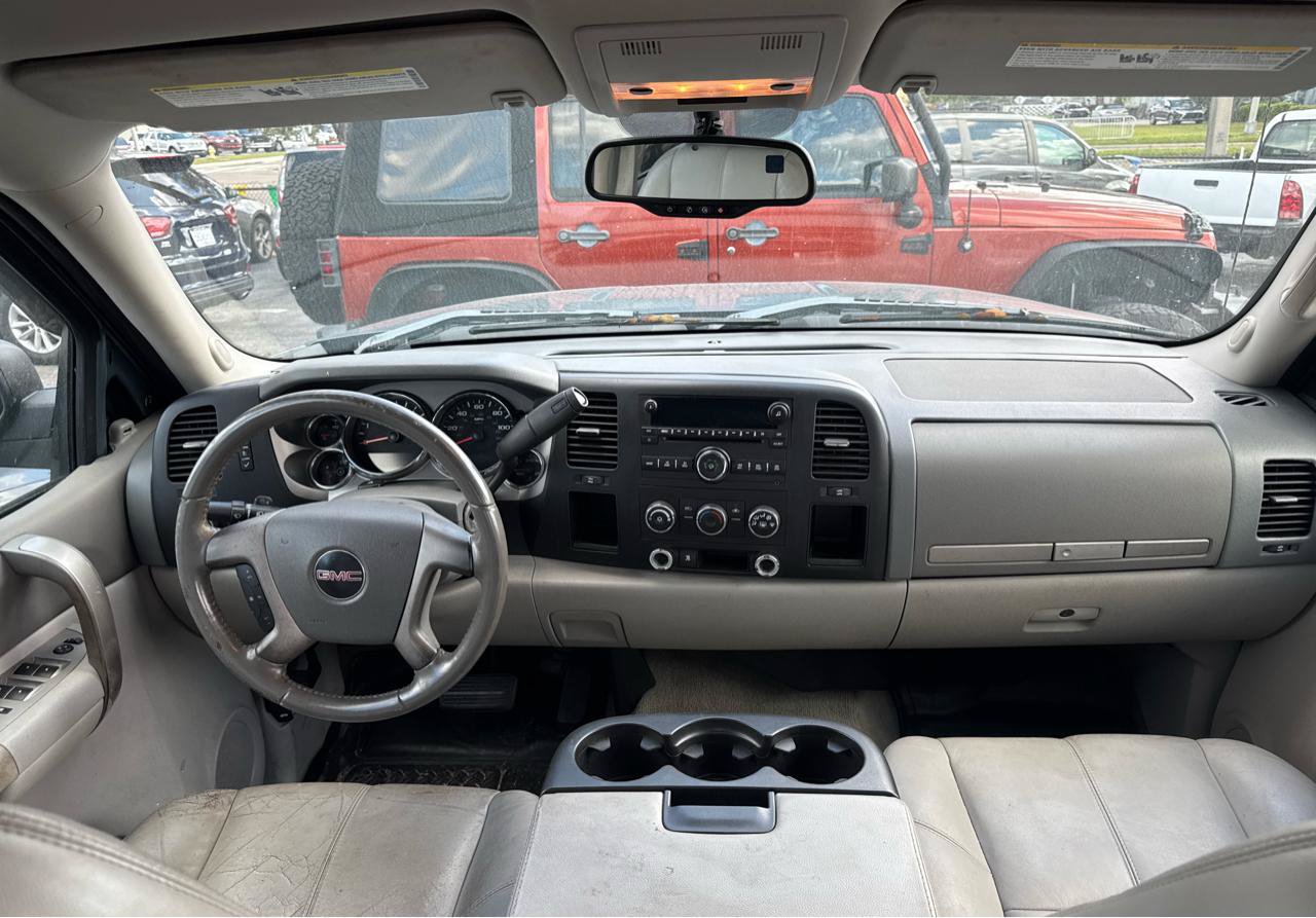 Used 2008 GMC Sierra 1500 2WD Crew Cab image 3