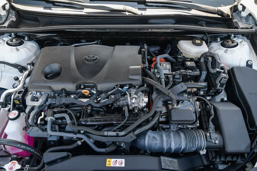 Used 2025 Toyota Camry SE image 28