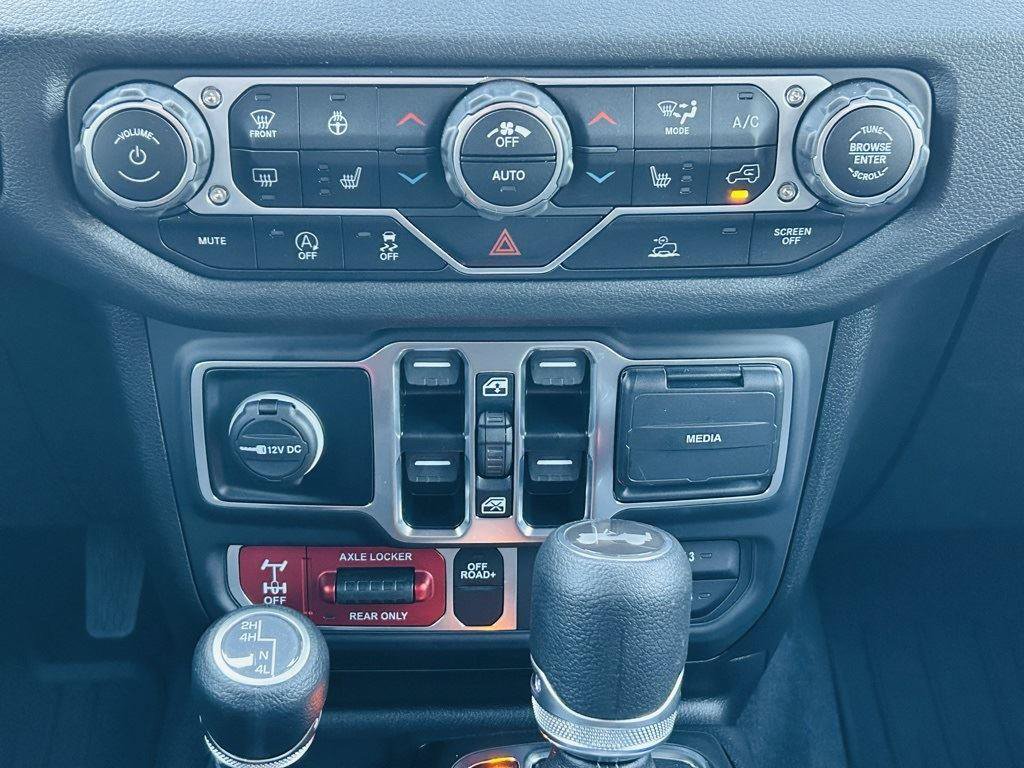 New 2025 Jeep Wrangler Unlimited Sport AWD/4WD image 31