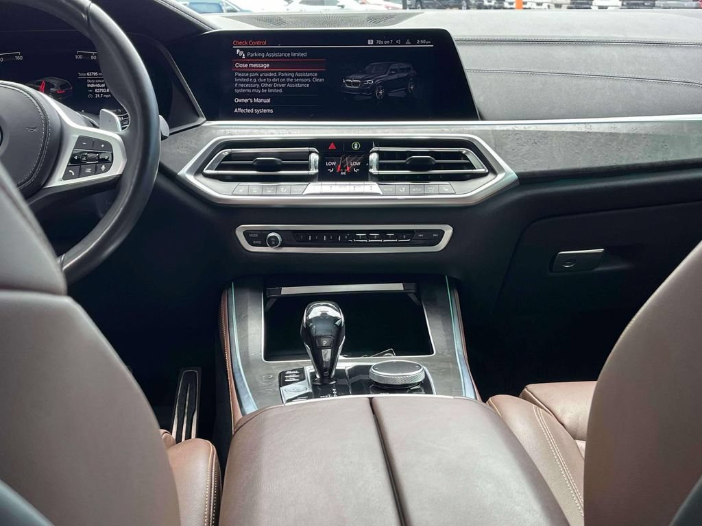Used 2021 BMW X5 xDrive40i w/ M Sport Package AWD/4WD image 13