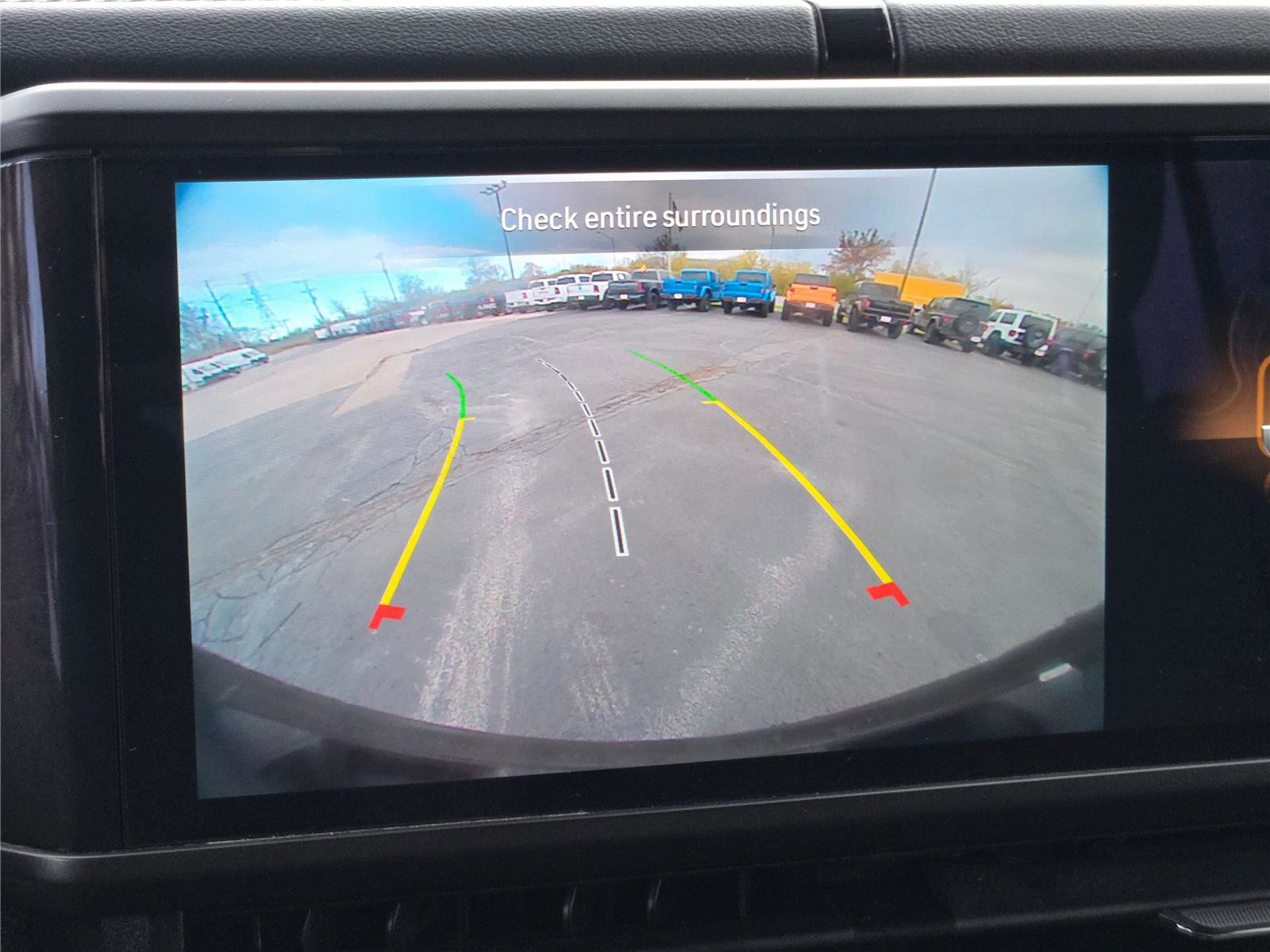 Used 2024 Jeep Wrangler Sahara image 28