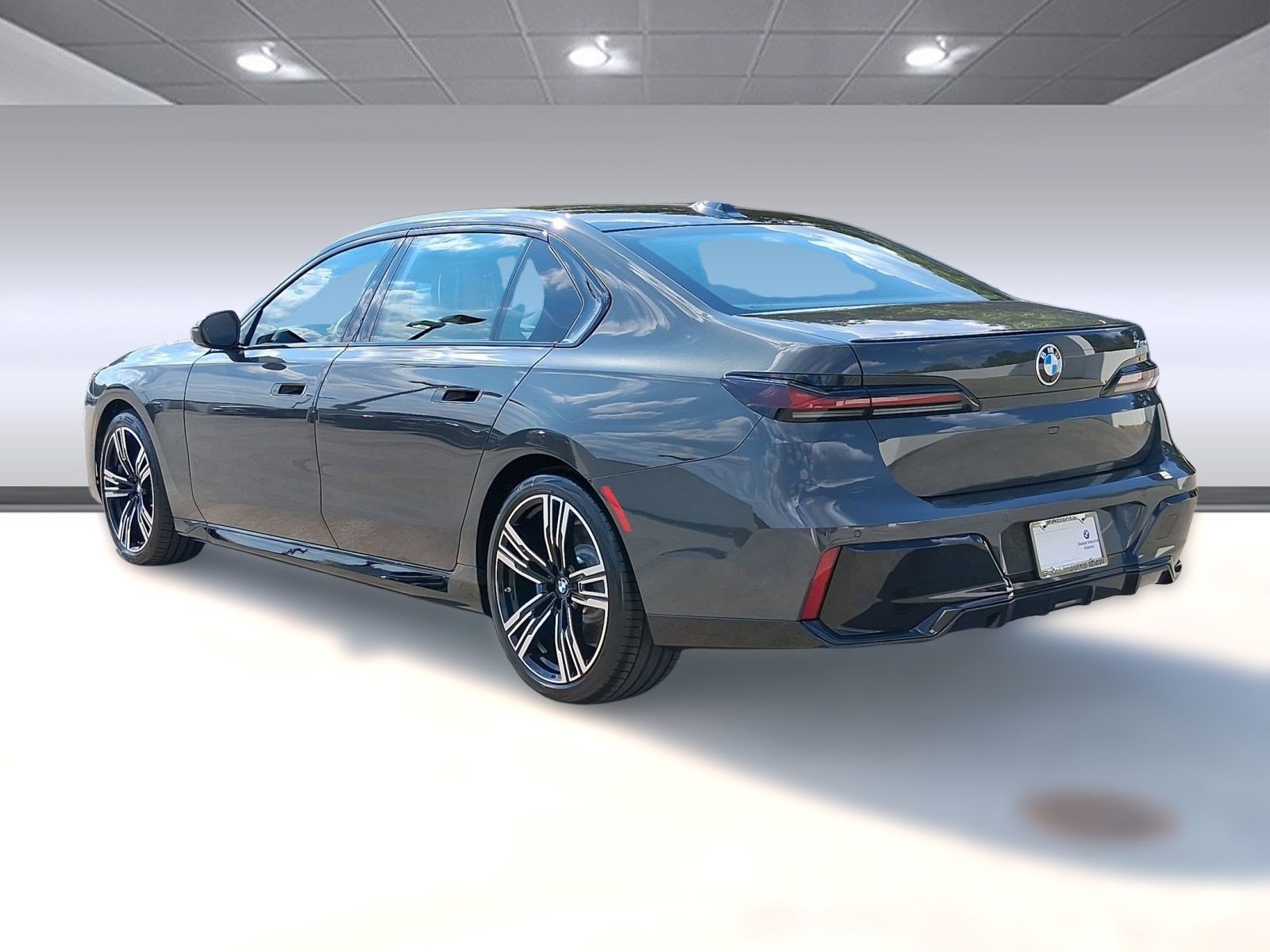 New 2026 BMW 740i w/ Premium Package image 3