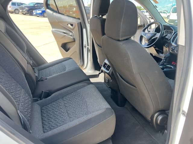 Used 2024 Chevrolet Equinox LT AWD/4WD image 16