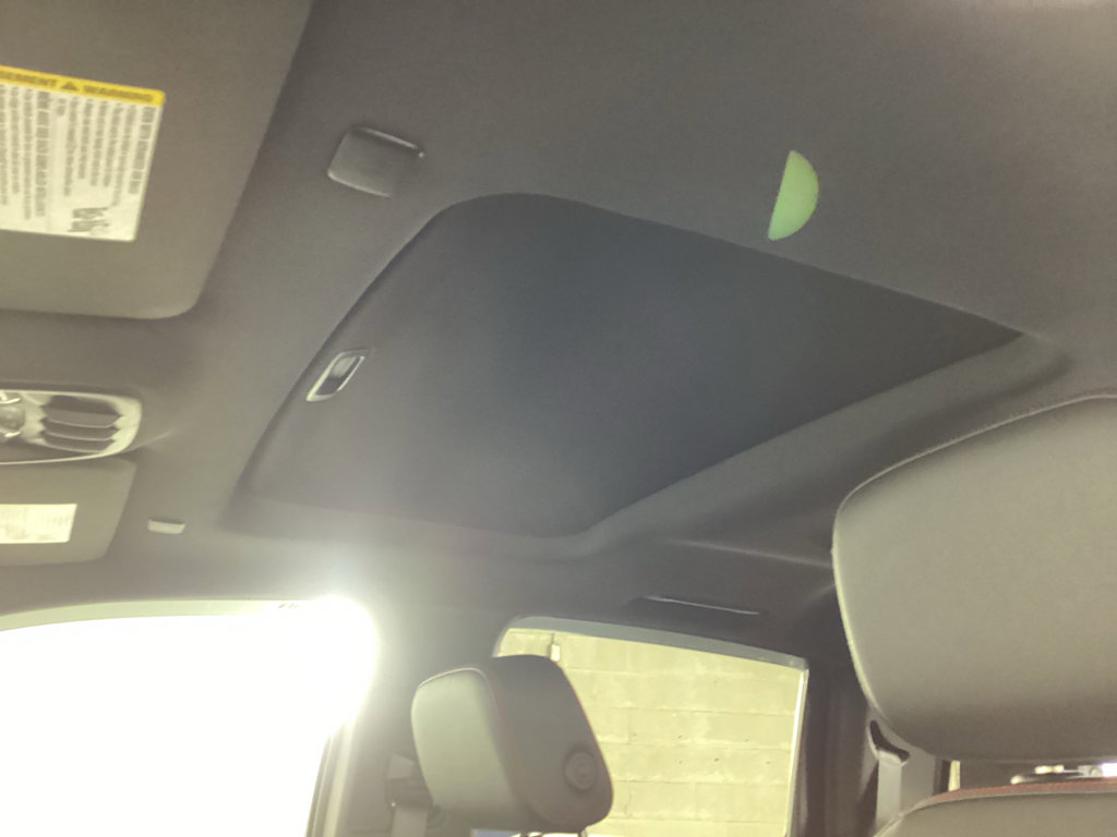 Used 2023 Chevrolet Colorado Z71 w/ Z71 Convenience Package 2 image 17