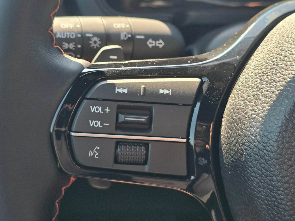 New 2026 Honda Pilot Sport image 30