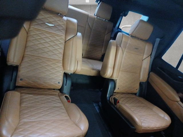 Certified 2023 Cadillac Escalade Sport w/ Touring Package AWD/4WD image 22