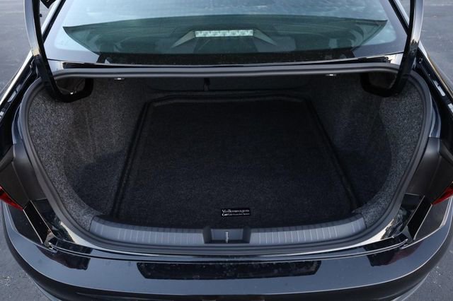 New 2026 Volkswagen Jetta Sport image 7