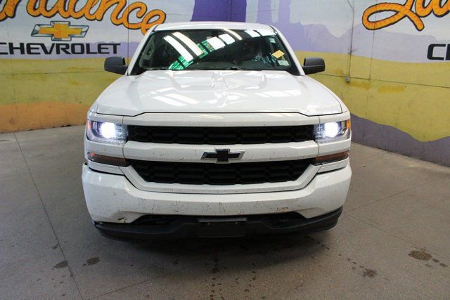 Used 2017 Chevrolet Silverado 1500 Custom w/ Custom Convenience Package image 3