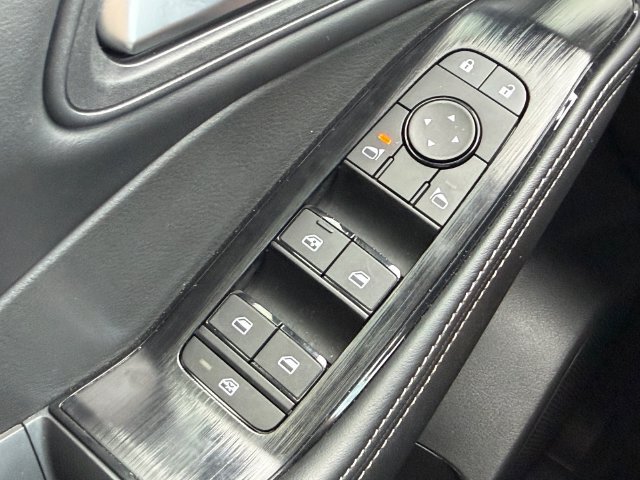 Used 2025 Nissan Rogue SV FWD image 26