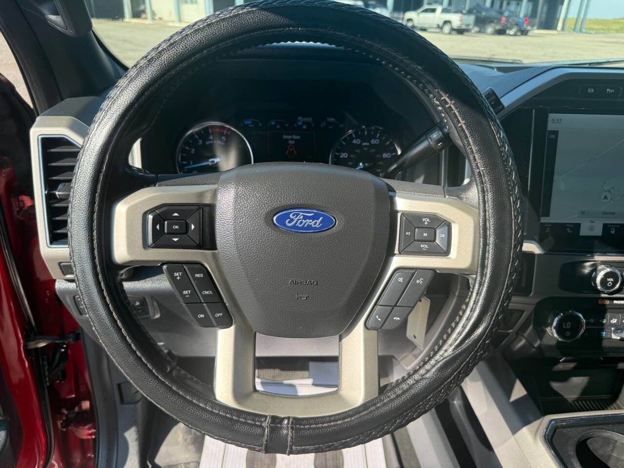 Used 2022 Ford F450 Lariat w/ Lariat Value Package AWD/4WD image 19