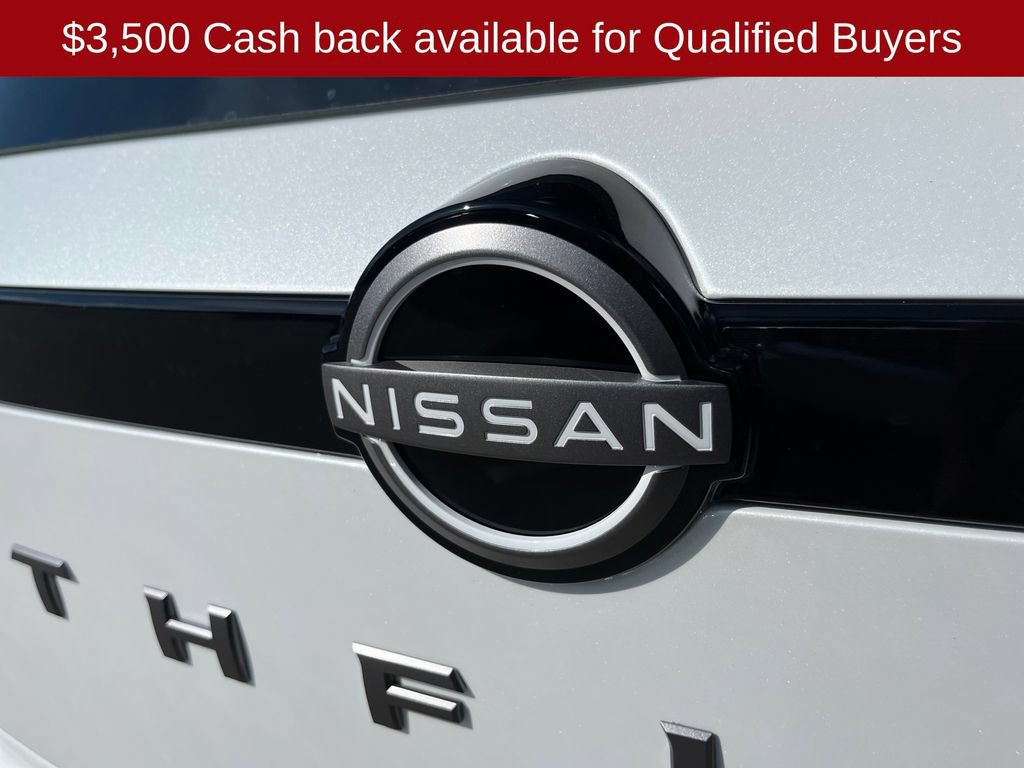 New 2026 Nissan Pathfinder Platinum FWD image 42