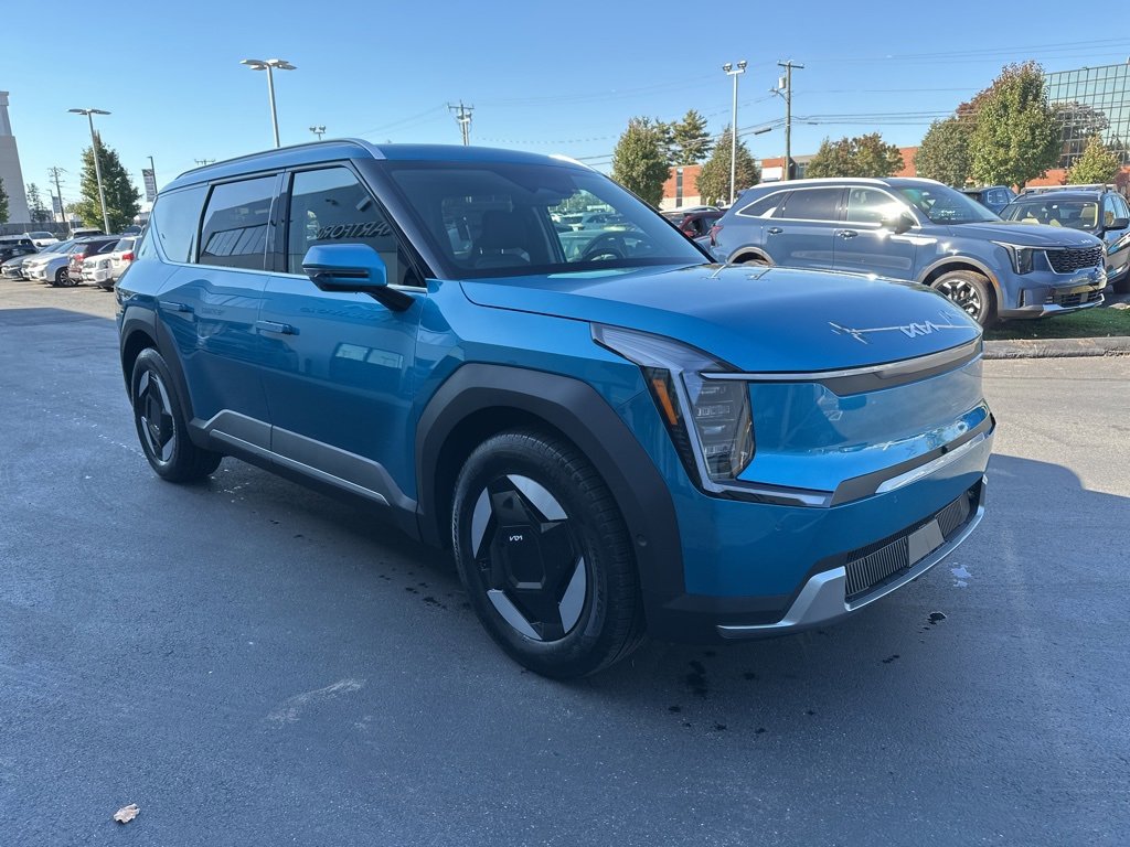 New 2026 Kia EV9 Wind image 4