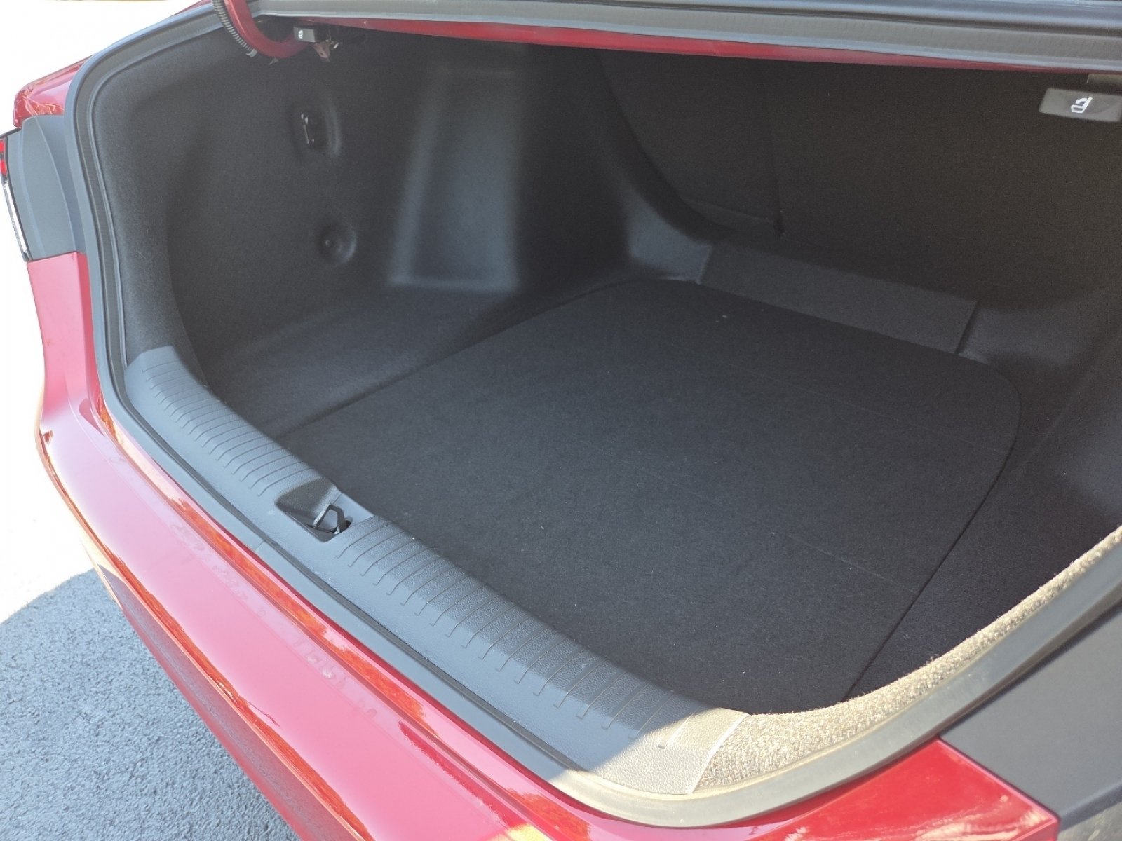 Certified 2025 Honda Accord SE image 22