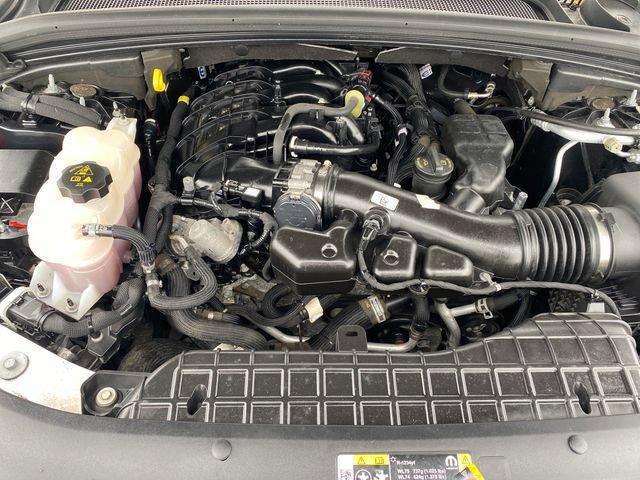 Used 2023 Jeep Grand Cherokee Limited AWD/4WD image 22