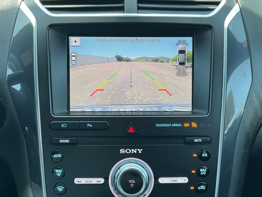Used 2019 Ford Explorer Limited w/ Class III Trailer Tow Package FWD image 44