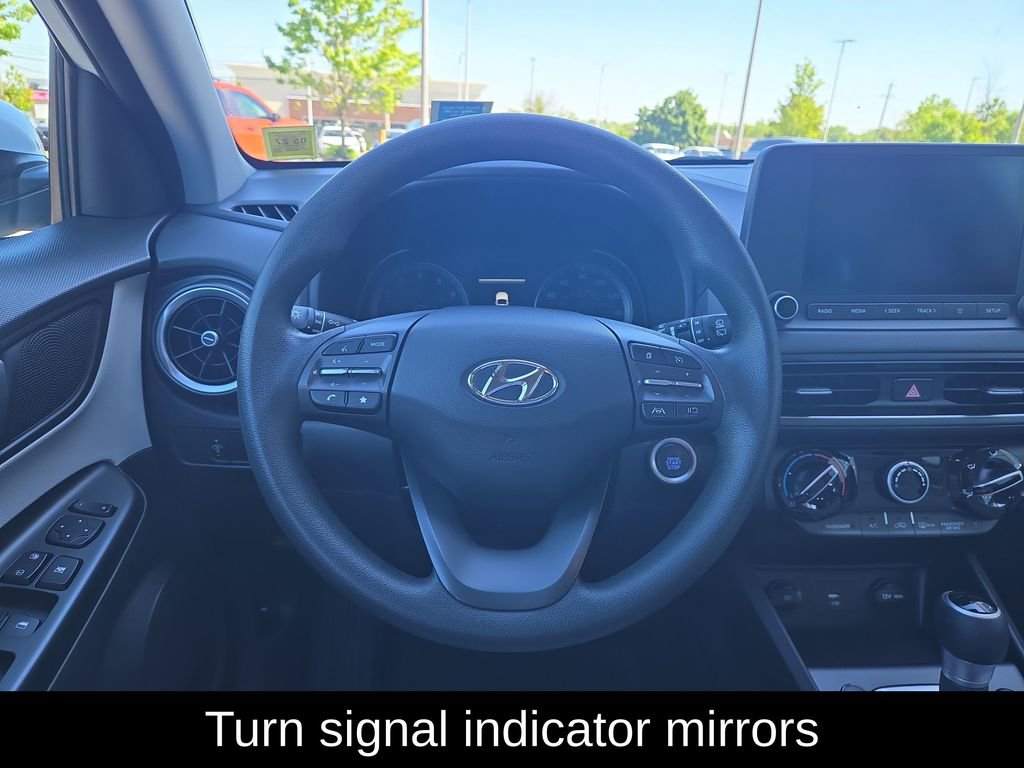 Used 2022 Hyundai Kona SEL w/ Winter Weather Package AWD/4WD image 16