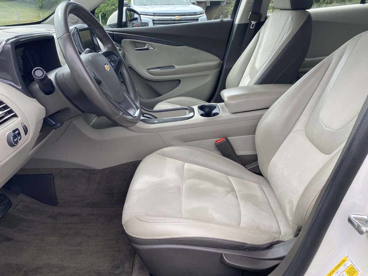 Used 2013 Chevrolet Volt Premium w/ Premium Trim Package FWD image 13