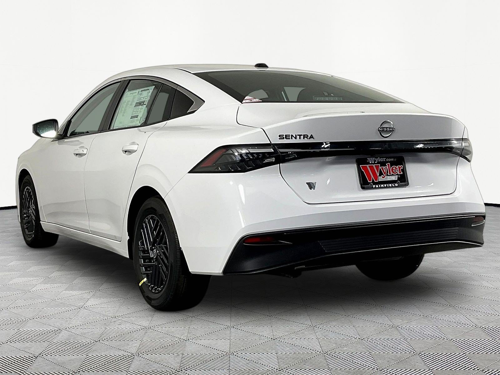 New 2026 Nissan Sentra SV w/ SV Convenience Package FWD image 4