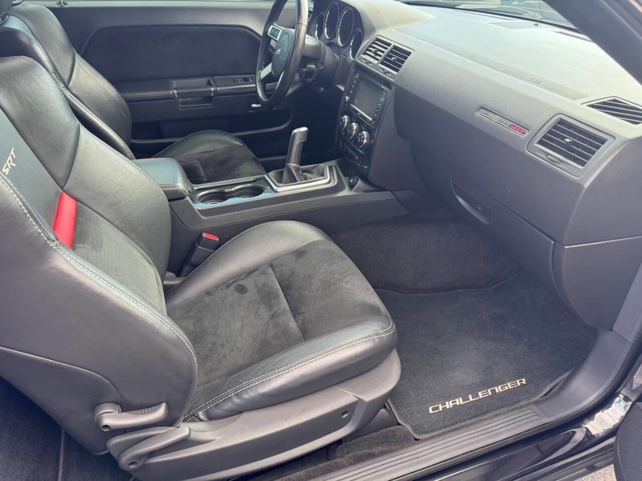 Used 2009 Dodge Challenger SRT8 w/ SRT Option Group II image 12