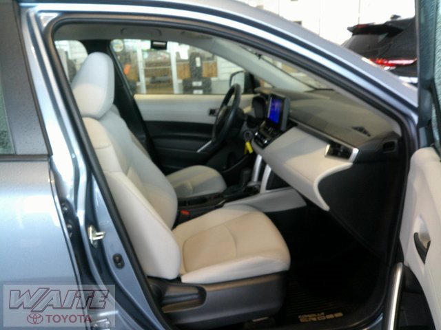 Used 2023 Toyota Corolla Cross L image 24